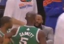 Bousculade entre Kevin Garnett et Bill Walker