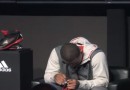 (Vidéo) Derrick Rose fond en larmes lors du lancement de ses nouvelles chaussures