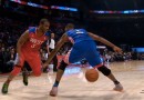 (Replay) Chris Bosh se fait humilier et prend deux petits ponts